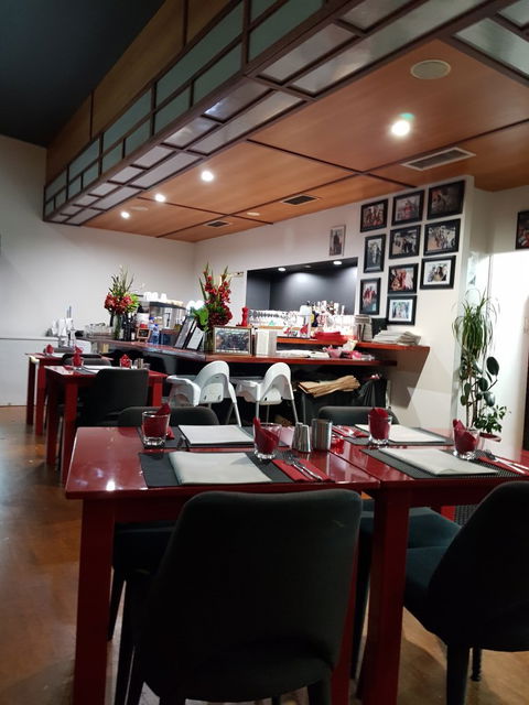 Red Sea Steak & Seafood - VIC Tourism 1