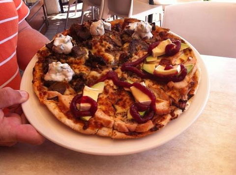 Zachary’s Gourmet Pizza Bar - VIC Tourism 0