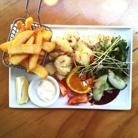 Commonwealth Hotel - VIC Tourism 0