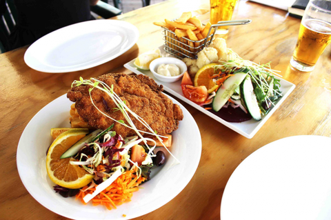 Commonwealth Hotel - VIC Tourism 2