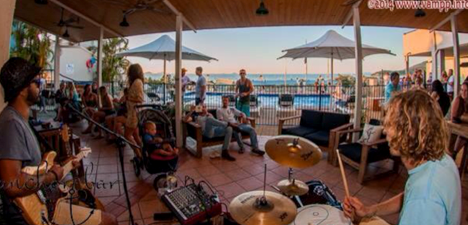 Anchor Bar - VIC Tourism 1