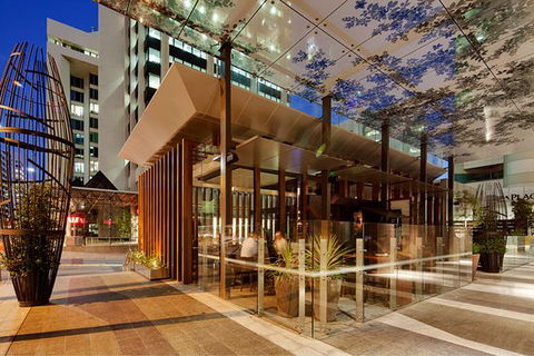 Sentinel Bar & Grill - VIC Tourism 0