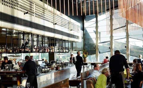 V Series - VIC Tourism 15