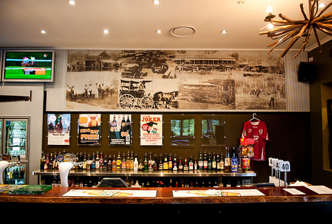 Cooroy Hotel - VIC Tourism 0