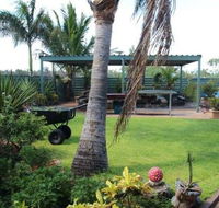 Devils Marbles Hotel - VIC Tourism