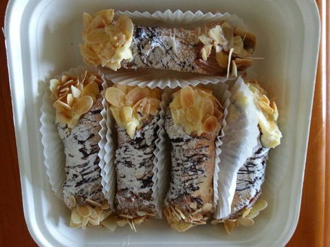 Kurt's Cakes - VIC Tourism 0