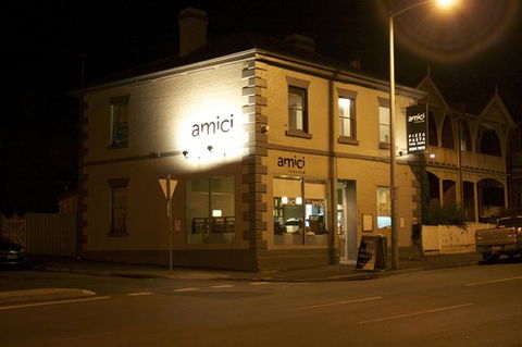 Amici - VIC Tourism 0
