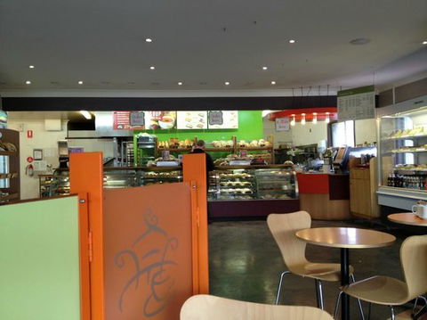 Banjo's Huonville - VIC Tourism 0