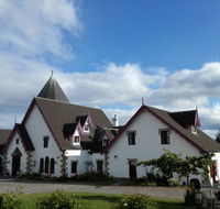 Hatcher's Manor
