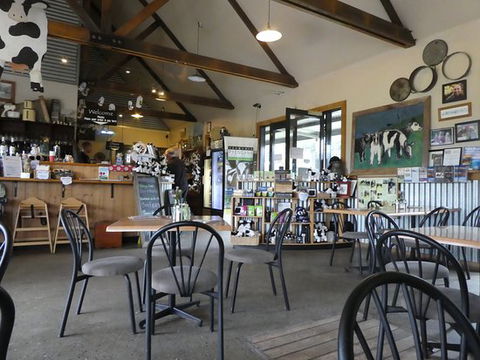 Holy Cow Cafe - VIC Tourism 0