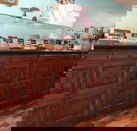 Retro Fudge Bar - VIC Tourism