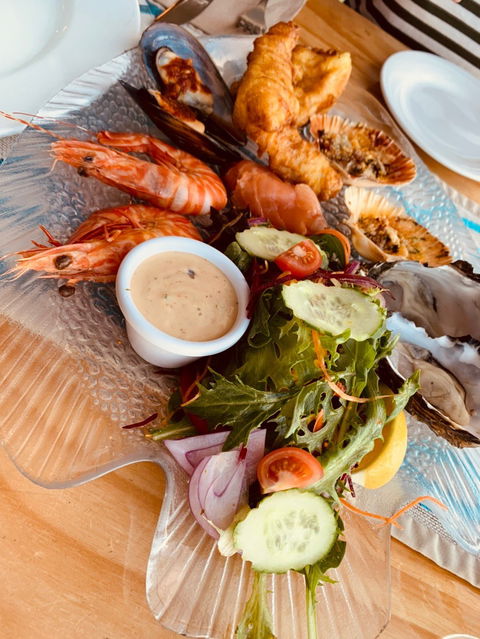 Sealife Centre Restaurant - VIC Tourism 7