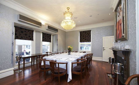 The Terrace Hotel - VIC Tourism 4