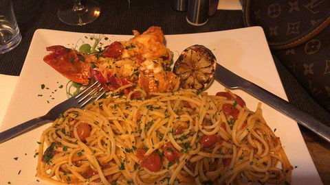 Amore - VIC Tourism 0