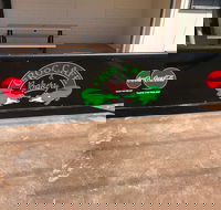 Croc Cafe And Bakery