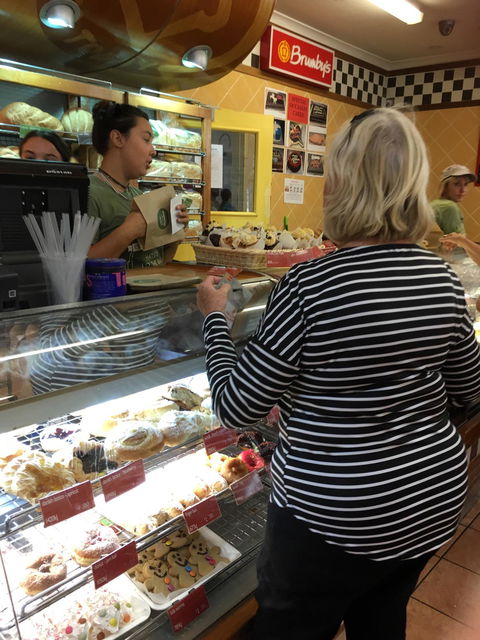 Ningaloo Bakehouse & Cafe - VIC Tourism 11
