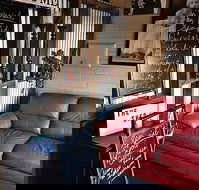 Northside Tavern Shed Restaurant - VIC Tourism