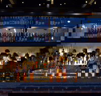 Small's Bar and Bites - VIC Tourism