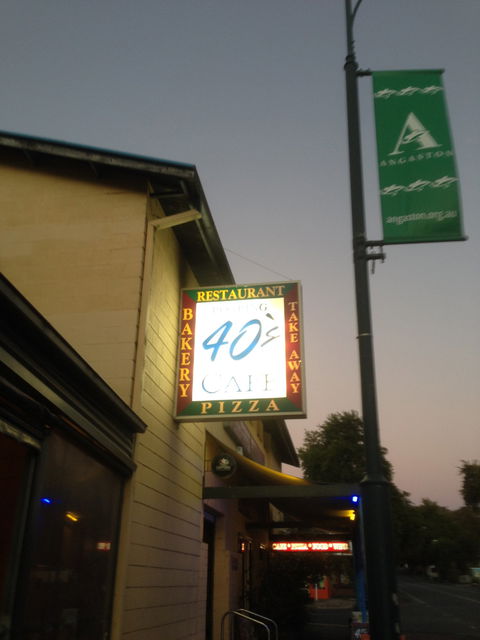 40's Cafe - VIC Tourism 4