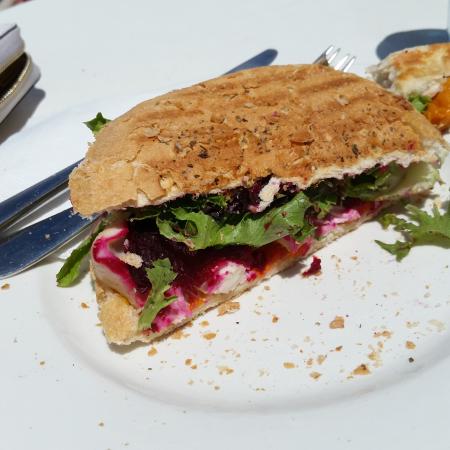 Finicky Fingers - VIC Tourism 0