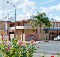Barmera Hotel - VIC Tourism