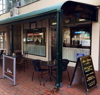 Bon appetit cafe