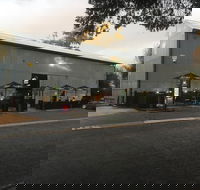 Here's your beer Burger Bar - VIC Tourism