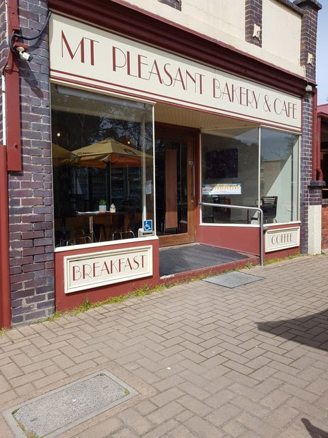 Mount Pleasant Bakery - VIC Tourism 7