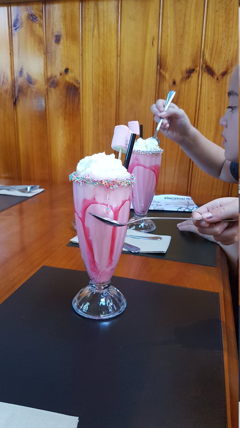 The Old Wool Store Cafe & Restaurant - VIC Tourism 3