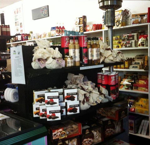 Brinx Deli - VIC Tourism 7