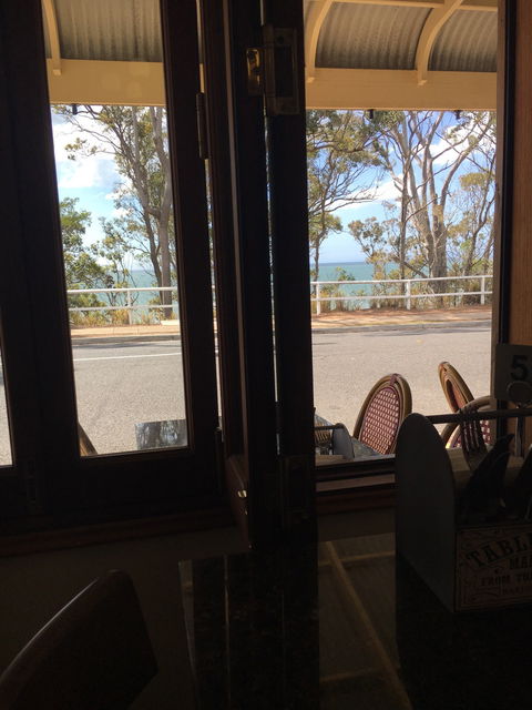 Matthew Thomas Cafe - VIC Tourism 4