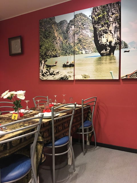 Kob's Thai Kitchen - VIC Tourism 1