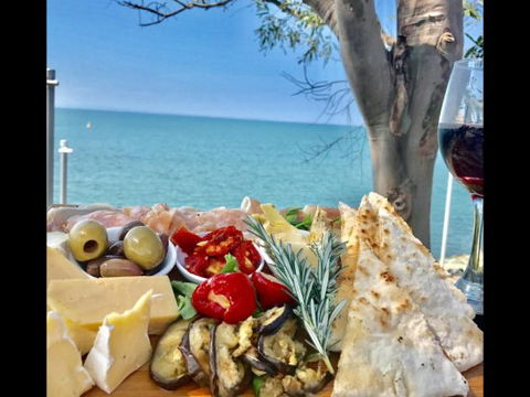 The Rustic Olive - VIC Tourism 0