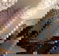Holly's Cafe - VIC Tourism