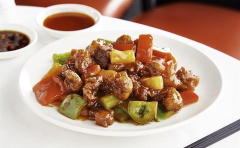 Alfresco Brasserie - VIC Tourism 11