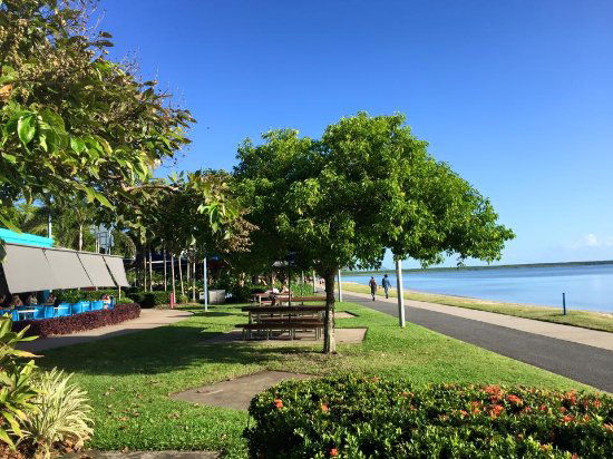 North Cairns QLD VIC Tourism