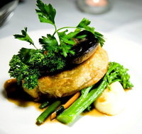 Harry's Restaurant and Redford Bar - VIC Tourism