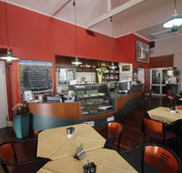 Henry's Cafe and Restaurant - VIC Tourism