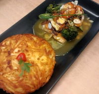 Laze Casual Dining  Desserts - VIC Tourism
