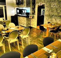 The Swae  Ivy - Bar  Restaurant - VIC Tourism