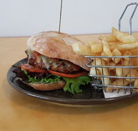Croc Xpresso Cafe - VIC Tourism
