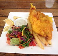 Dingo Beach Hotel  Units - VIC Tourism