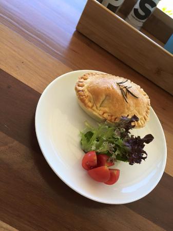 Middle Ridge QLD VIC Tourism