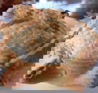 Pinnacle Hotel - VIC Tourism