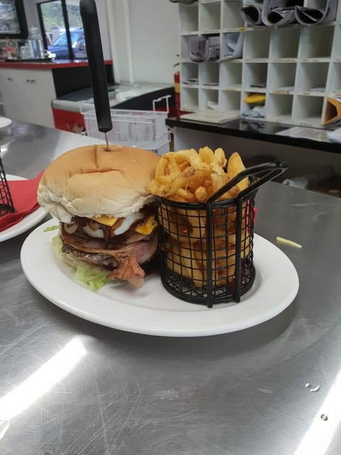 Zarby's Cafe - VIC Tourism 1