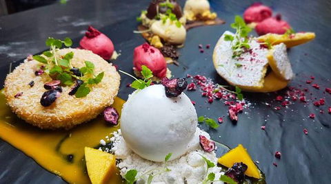 HQ's On William - VIC Tourism 0