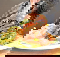 St Andrews Hotel - VIC Tourism