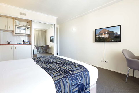 Central West End Apartments - VIC Tourism 13