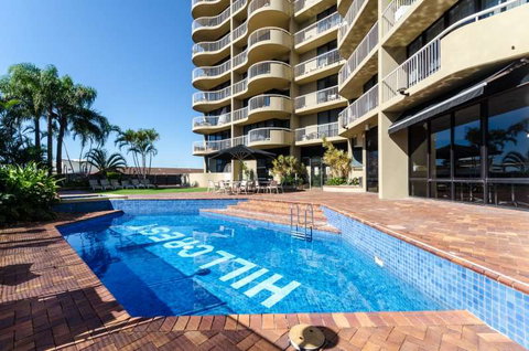 Hillcrest Central Apartment Hotel - VIC Tourism 1