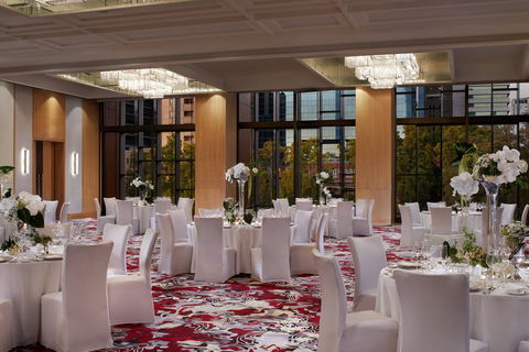 The Ritz-Carlton Perth - VIC Tourism 1